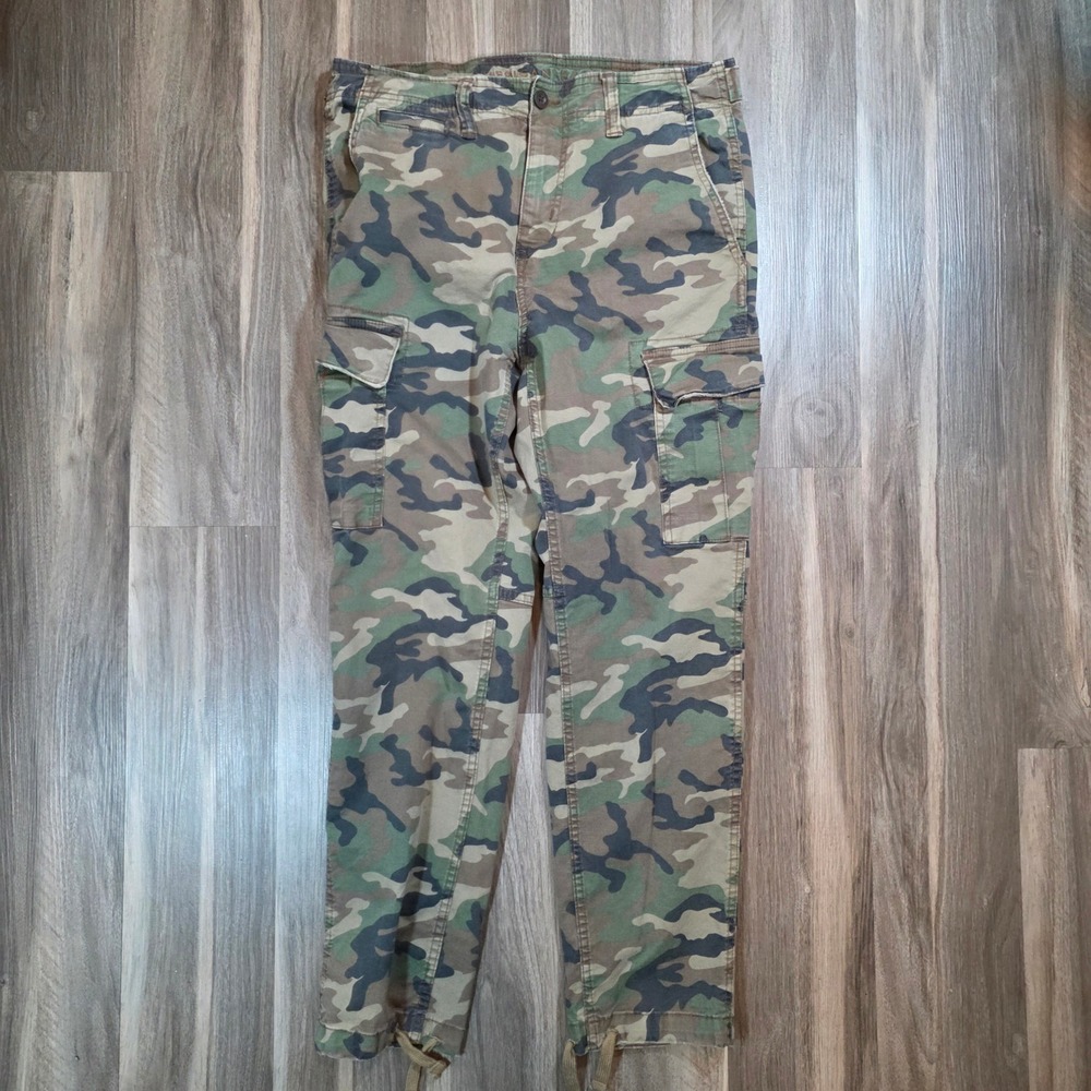 American Eagle Mens Camo Cargo Pants 32x32 Green Woodland Straight Leg Stretch